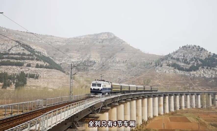 China's slowest train speed is only 1/10 of high-speed rail
