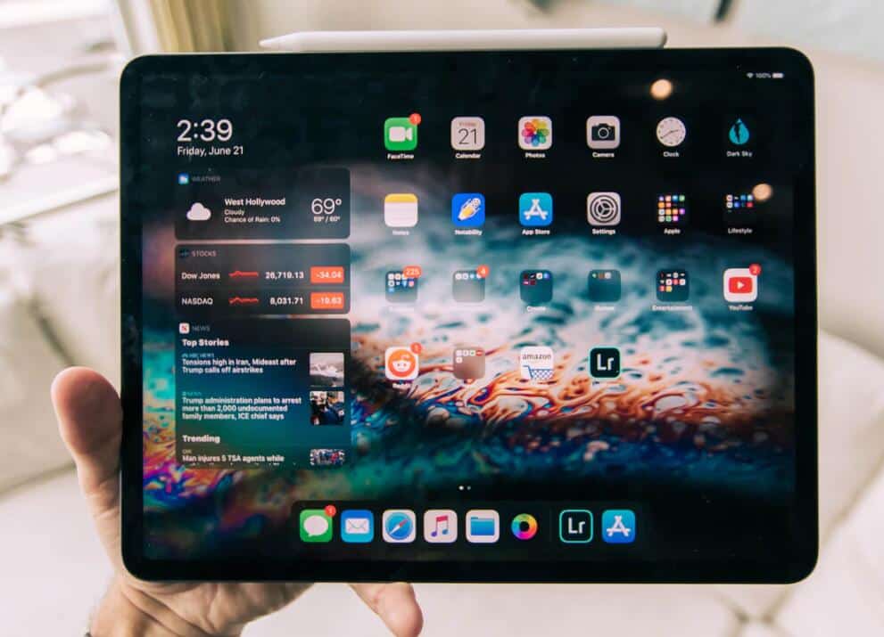 Global tablet shipments down 12% in Q1