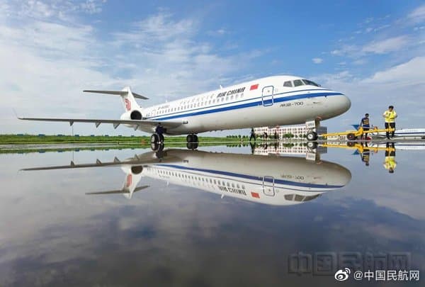 China-made passenger aircraft, ARJ21, is being adopted by major airlines