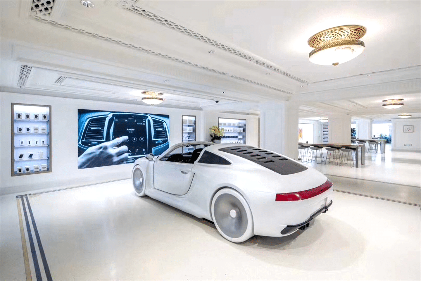 Huawei opens its largest flagship store to customers