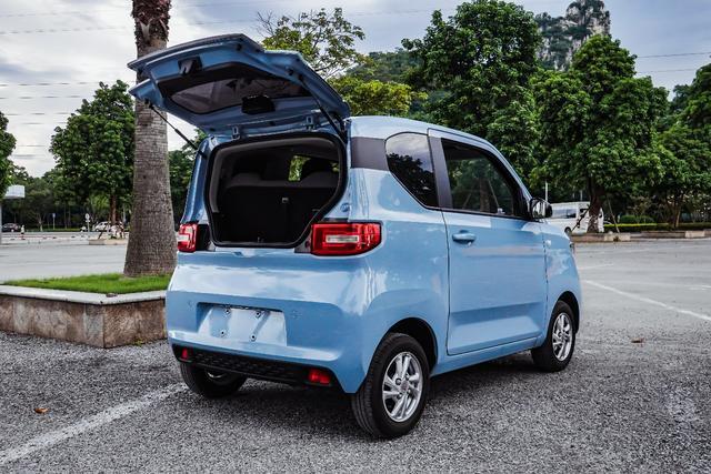 China's best-selling electric car isn't the Model 3, it's this model you'd never have thought of