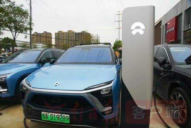 NIO's first supercharging station in central China's Henan province put into trial operation