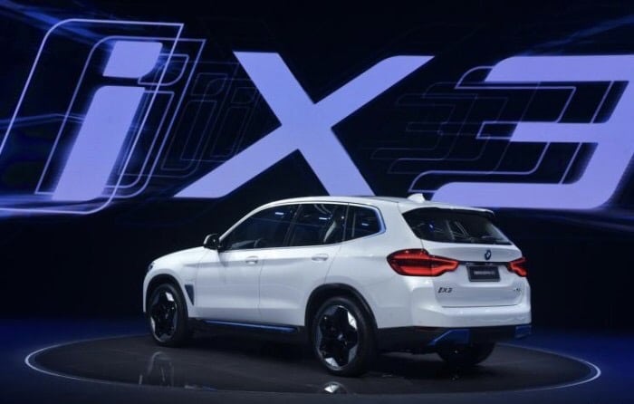 BMW takes on Tesla, NIO in China, launches its first all-electric SUV - BMW iX3