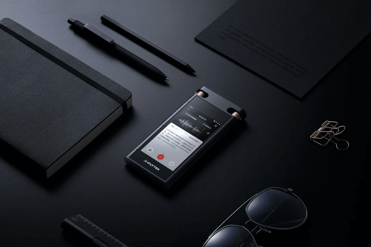 Chinese company iFlytek releases headset that turns call recordings into text