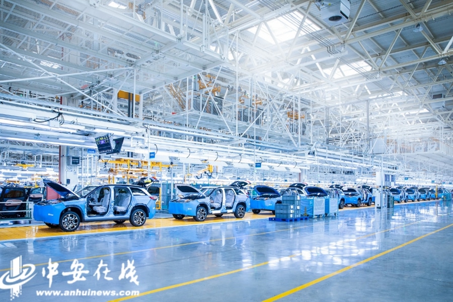 NIO's factory boasts up to 97.5% automation rate
