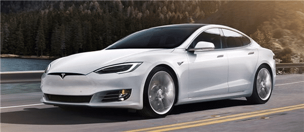 Tesla reduces warranty period on used cars