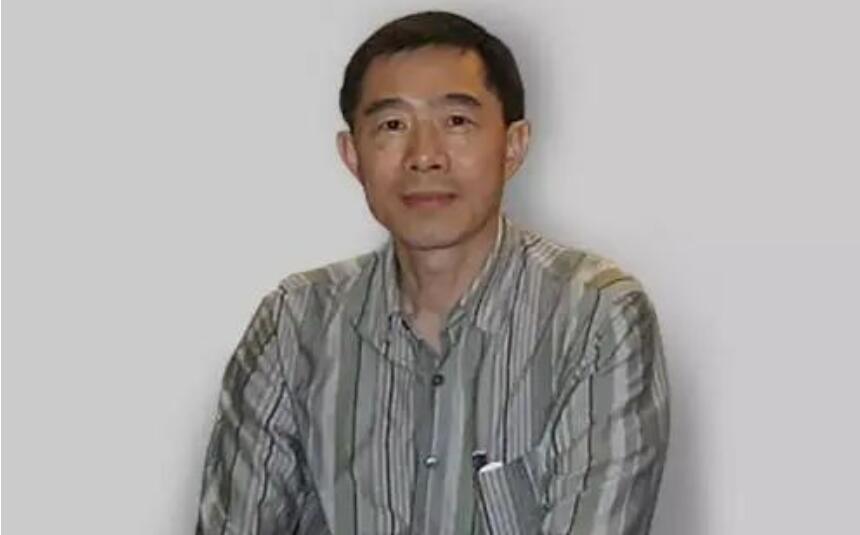 SMIC co-CEO offers to resign as company hires former TSMC exec