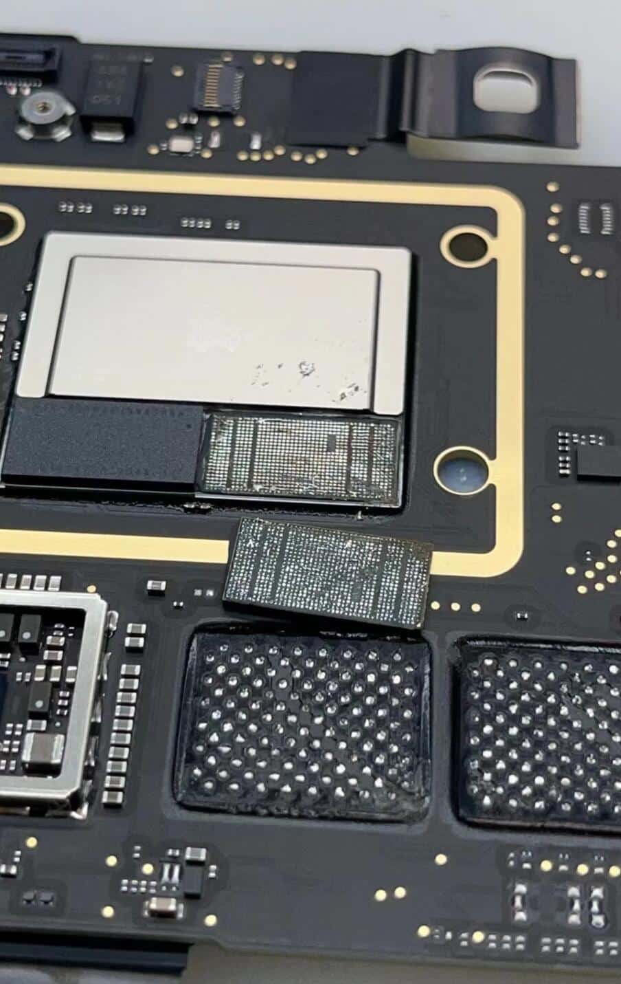 Chinese engineer cracks Apple M1 processor, upgrades MacBook's 8G RAM to 16G